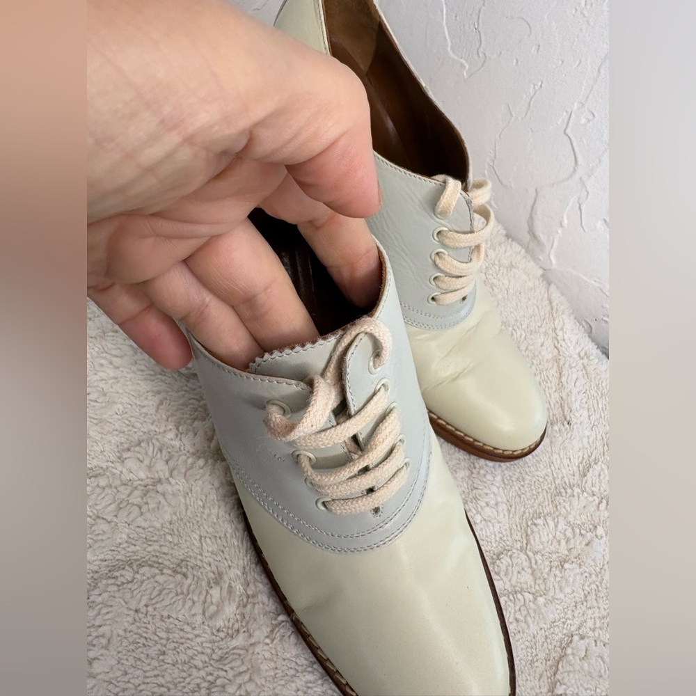 Ralph Lauren vintage Two-Tone Cream Lace-Up boots Heels sz 7 - Picture 9 of 12